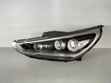 Laden Sie das Bild in den Galerie-Viewer, Frontscheinwerfer Hyundai I30 III 92101-G4100 G4921-21050 LED Links Headlight