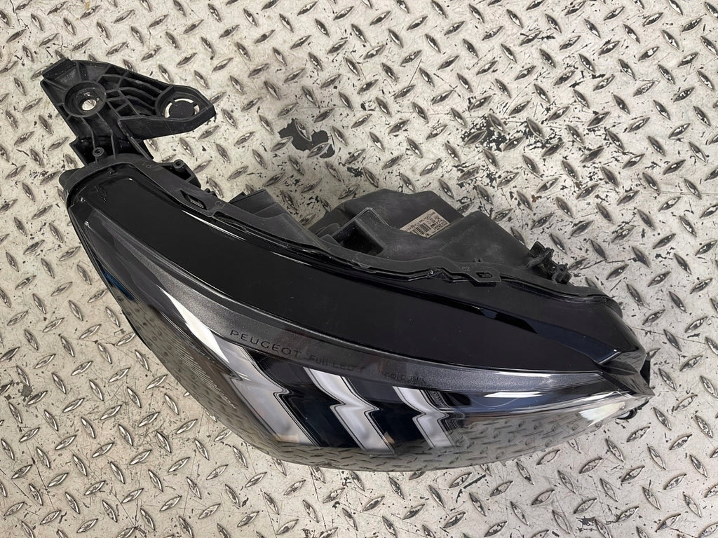 Frontscheinwerfer Peugeot 2008 208 9841641980 Rechts Scheinwerfer Headlight SCH5053850804nm