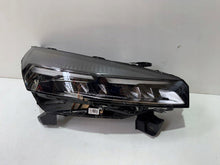 Laden Sie das Bild in den Galerie-Viewer, Frontscheinwerfer Renault Clio I V 260103507R Rechts Scheinwerfer Headlight SCH7122721277ct