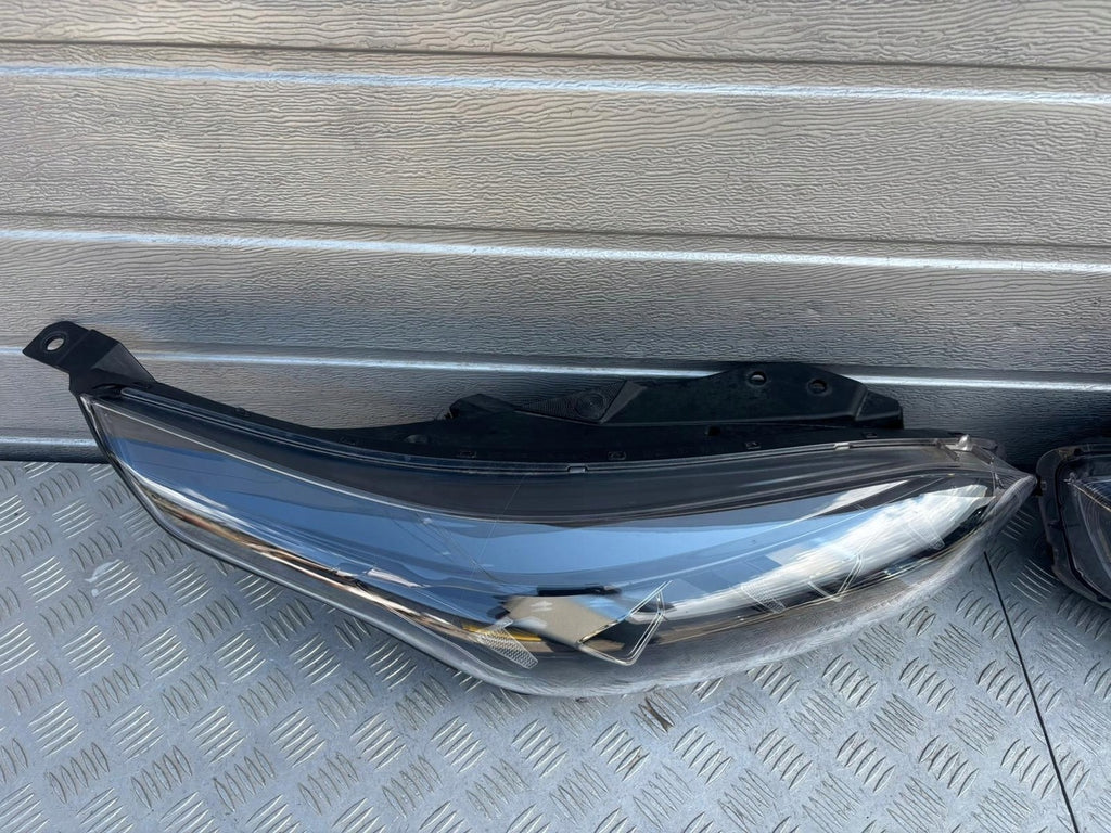 Frontscheinwerfer Kia Ceed Full LED Ein Stück (Rechts oder Links) Headlight