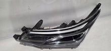 Laden Sie das Bild in den Galerie-Viewer, Frontscheinwerfer Toyota Corolla 81150-02L70 Laser Links Scheinwerfer Headlight SCH5144334589cn