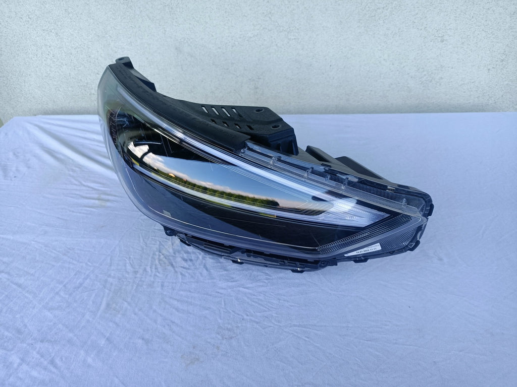 Frontscheinwerfer Hyundai I30 III 92102G4600 LED Ein Stück (Rechts oder Links)