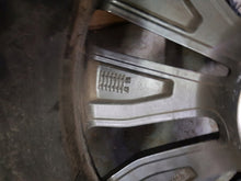 Laden Sie das Bild in den Galerie-Viewer, 1x Alufelge 19 Zoll 7.0&quot; 5x114.3 40ET 403005400R Renault Megane 1 Koleos Kadjar