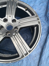 Load image into Gallery viewer, 1x Alufelge 18 Zoll 8.0" 5x112 42ET 3R0071498 Seat Exeo Rim Wheel FEL1981187900kz