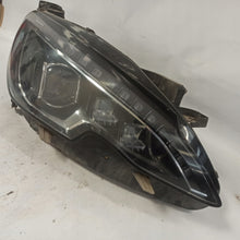 Laden Sie das Bild in den Galerie-Viewer, Frontscheinwerfer Peugeot 308 9677832380 Full LED Links Scheinwerfer Headlight SCH1392511138zf