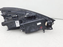 Load image into Gallery viewer, Frontscheinwerfer Seat Tarraco 90188325 Links Scheinwerfer Headlight