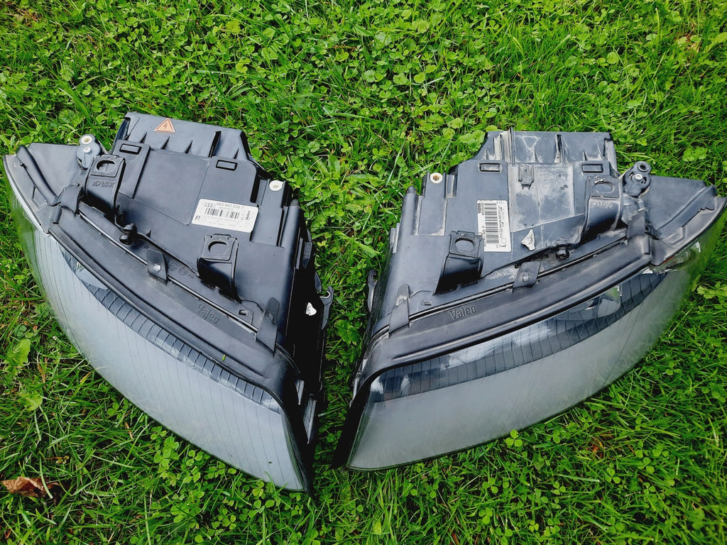 Frontscheinwerfer Audi A4 B6 8E0941029T 8E0941030 Xenon Ein Satz Headlight