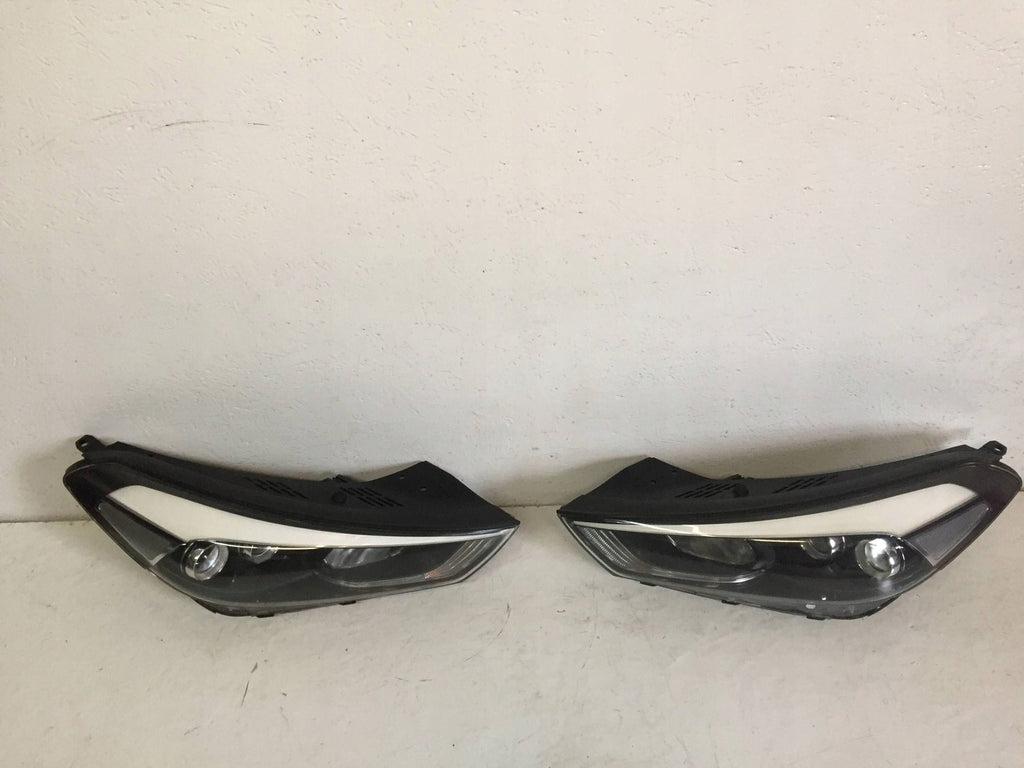 Frontscheinwerfer Hyundai Tucson R009D2024BZ 92102D7200 Ein Satz Headlight SCH3457496417ag