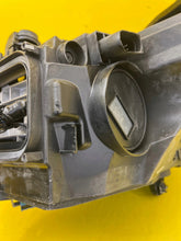 Load image into Gallery viewer, Frontscheinwerfer Mercedes-Benz W206 A2069065404 LED Rechts Headlight SCH4717112341gq