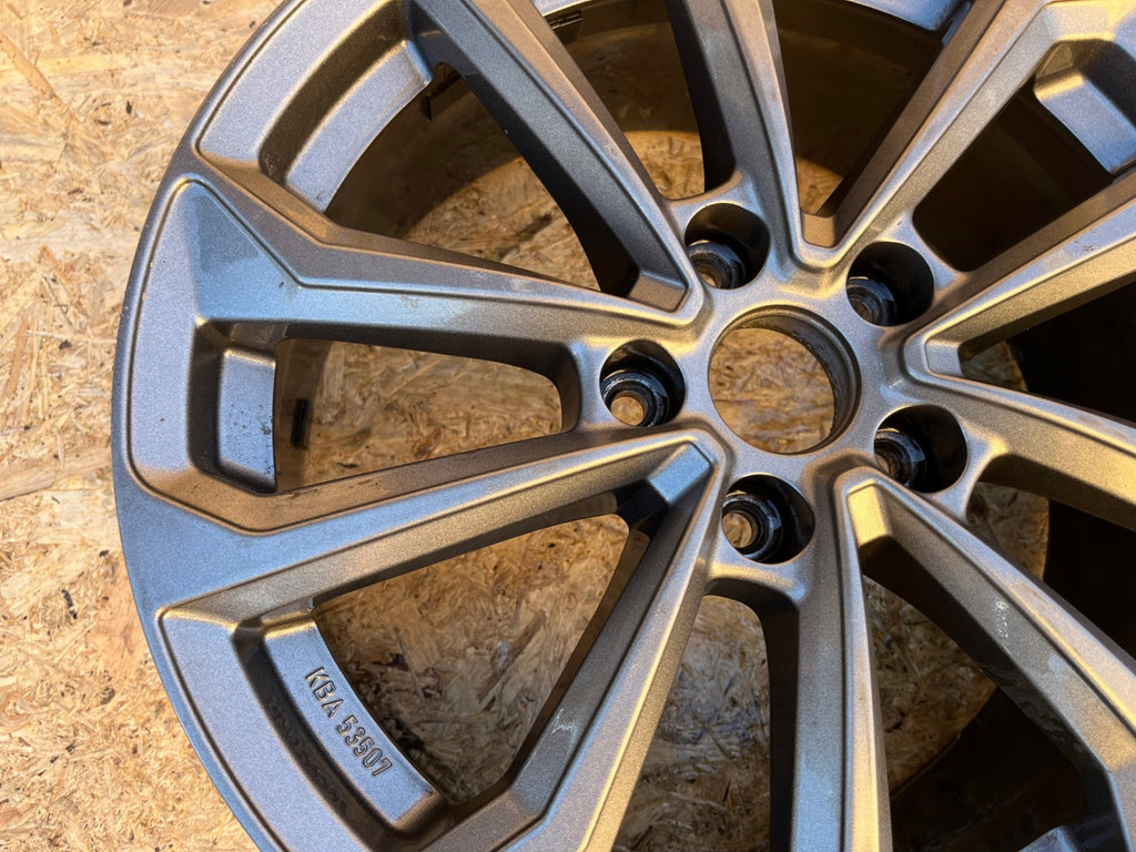 1x Alufelge 18 Zoll 7.5" 5x114.3 55ET TKSF0GA55E Hyundai I30 Rim Wheel FEL1127802915nt
