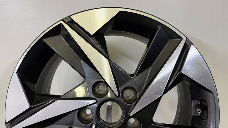 1x Alufelge 17 Zoll 7.0" 5x114.3 49ET Glanz Graphit 52910-AA310 Hyundai I Mg FEL7258403978qa