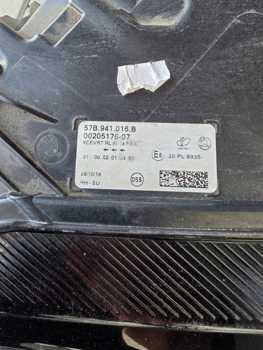 Frontscheinwerfer Skoda Karoq 57B941015A 57B941016A Ein Satz Headlight SCH8185302357fo