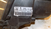 Laden Sie das Bild in den Galerie-Viewer, Frontscheinwerfer VW Amarok 2H941016M Rechts Scheinwerfer Headlight