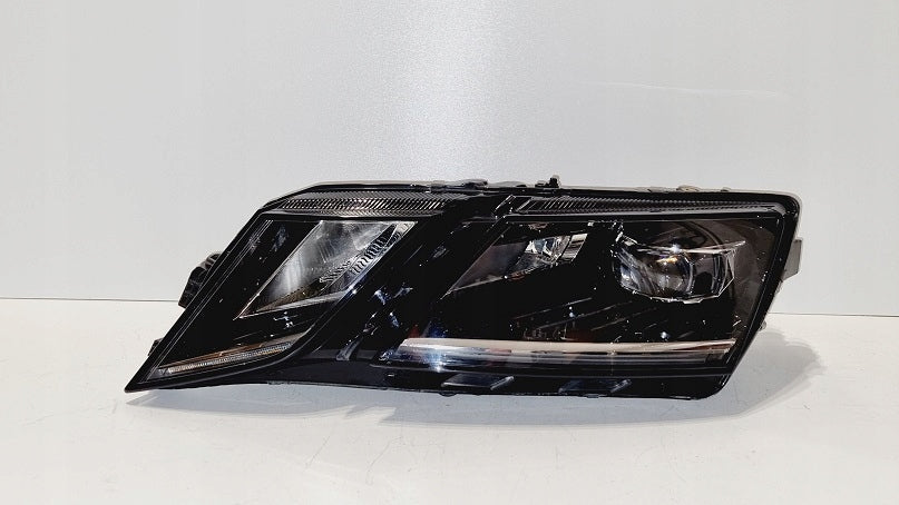 Frontscheinwerfer Skoda Octavia III 5E1941015E Links Scheinwerfer Headlight SCH5323827092hk