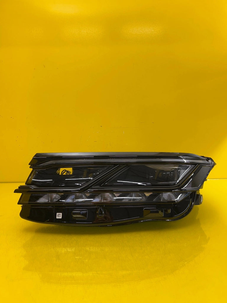 Frontscheinwerfer VW Touareg 761941081A LED Links Scheinwerfer Headlight