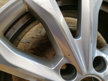 Laden Sie das Bild in den Galerie-Viewer, 1x Alufelge 17 Zoll 6.5" 5x112 49ET 2K7601025A VW Caddy V Rim Wheel FEL1088509560sb