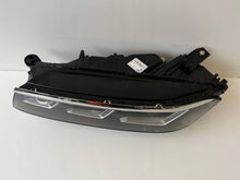Load image into Gallery viewer, Frontscheinwerfer VW Touareg 761941081P Links Scheinwerfer Headlight SCH3815845260js