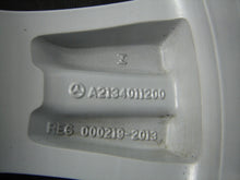 Load image into Gallery viewer, 1x Alufelge 17 Zoll 7.5" 5x112 40ET Glanz Silber A2134011200 Mercedes-Benz W213 FEL7474304639zn