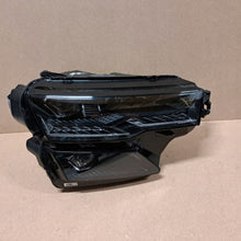 Laden Sie das Bild in den Galerie-Viewer, Frontscheinwerfer Skoda Karoq 57B941036 Full LED Rechts Scheinwerfer Headlight SCH5740397172hy