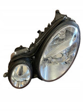 Laden Sie das Bild in den Galerie-Viewer, Frontscheinwerfer Mercedes-Benz W211 Links Scheinwerfer Headlight SCH2525317857tw