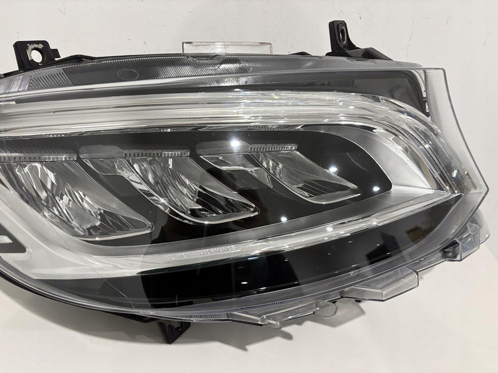 Frontscheinwerfer Mercedes-Benz Sprinter A9109067200 LED Rechts Headlight