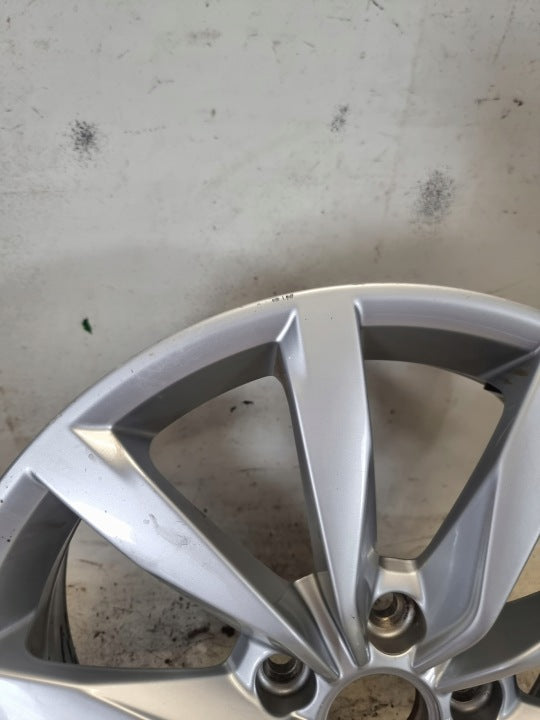 1x Alufelge 17 Zoll 6.0" 5x112 48ET Glanz Silber 5G0601025K VW Rim Wheel FEL8662577700zj