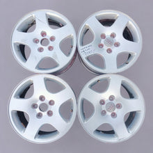 Load image into Gallery viewer, 4x Alufelge 16 Zoll 7.0&quot; 5x112 45ET Glanz Silber 8D0601025 Audi C5 Rim Wheel