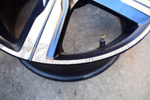 Laden Sie das Bild in den Galerie-Viewer, 1x Alufelge 17 Zoll 7.0&quot; 5x108 50ET 31423871 Volvo S60 S80 V60 V70 V40 Rim Wheel
