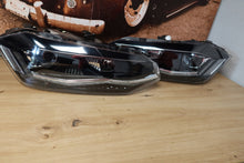 Load image into Gallery viewer, Frontscheinwerfer VW Polo 2G1941035H LED Ein Stück (Rechts oder Links) Headlight SCH6884218390ar
