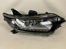 Load image into Gallery viewer, Frontscheinwerfer Mitsubishi Outlander III 8301CB-54 Rechts Headlight