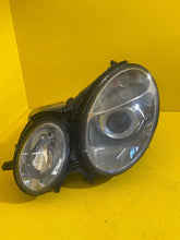 Load image into Gallery viewer, Frontscheinwerfer Mercedes-Benz W210 A2108200361 Xenon Links Headlight SCH5292712608xj