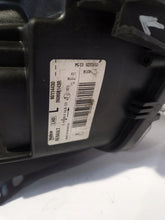 Load image into Gallery viewer, Frontscheinwerfer Dacia Sandero II 260608143R Links Scheinwerfer Headlight