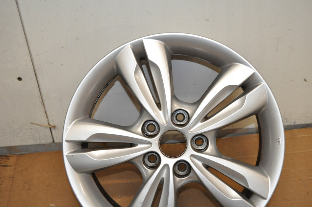 1x Alufelge 17 Zoll 6.5" 5x114.3 48ET Glanz Silber 52910-2S200 Hyundai Ix35 FEL4432629672an