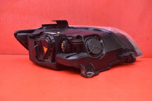 Laden Sie das Bild in den Galerie-Viewer, Frontscheinwerfer Audi Q7 1087440-4L0941003B Links Scheinwerfer Headlight SCH1737829899lf