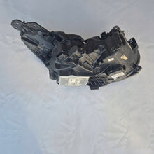 Laden Sie das Bild in den Galerie-Viewer, Frontscheinwerfer Ford S Max EM2B-13W030-CR LED Links Scheinwerfer Headlight SCH2851761637kl