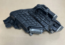 Laden Sie das Bild in den Galerie-Viewer, Frontscheinwerfer Audi E-Tron 4KE941039D LED Links Scheinwerfer Headlight SCH2604893809qs