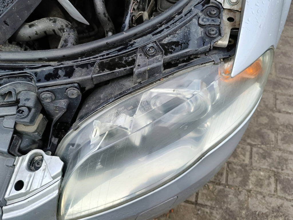 Frontscheinwerfer Audi A4 B7 1516-1684 Ein Stück (Rechts oder Links) Headlight