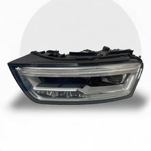 Laden Sie das Bild in den Galerie-Viewer, Frontscheinwerfer Audi Q3 8U0941033 LED Links Scheinwerfer Headlight