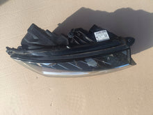 Load image into Gallery viewer, Frontscheinwerfer Skoda Fabia III 6V1941016E Full LED Rechts Headlight SCH1953363782ev