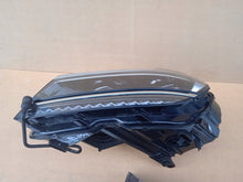 Load image into Gallery viewer, Frontscheinwerfer VW Tiguan 5NB941081A FULL LED Links Scheinwerfer Headlight