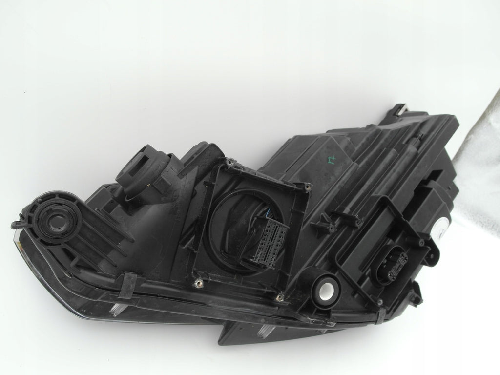 Frontscheinwerfer Audi A4 8W0941784 8W0941036 Full LED Rechts Headlight