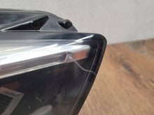 Laden Sie das Bild in den Galerie-Viewer, Frontscheinwerfer BMW 2 F44 9449600 Rechts Scheinwerfer Headlight