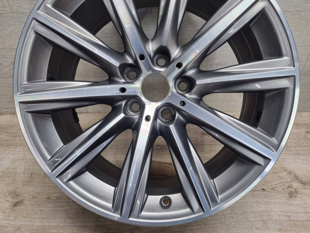 1x Alufelge 18 Zoll 8.0" 5x112 30ET Glanz Grau 6874440 BMW 5 G31 G30 Rim Wheel FEL8717547222hy