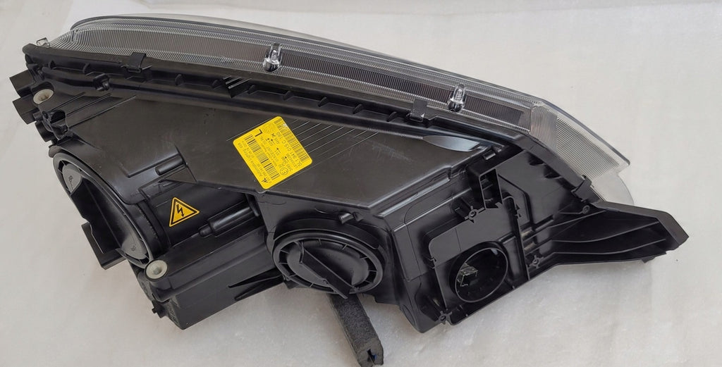 Frontscheinwerfer Skoda Yeti 5L1941015C Xenon Links Scheinwerfer Headlight