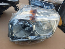 Laden Sie das Bild in den Galerie-Viewer, Frontscheinwerfer Renault Duster Links Scheinwerfer Headlight SCH1231156371sq
