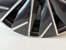 Load image into Gallery viewer, 1x Alufelge 18 Zoll 3V0601025B Skoda Superb Rim Wheel FEL4220961322zy
