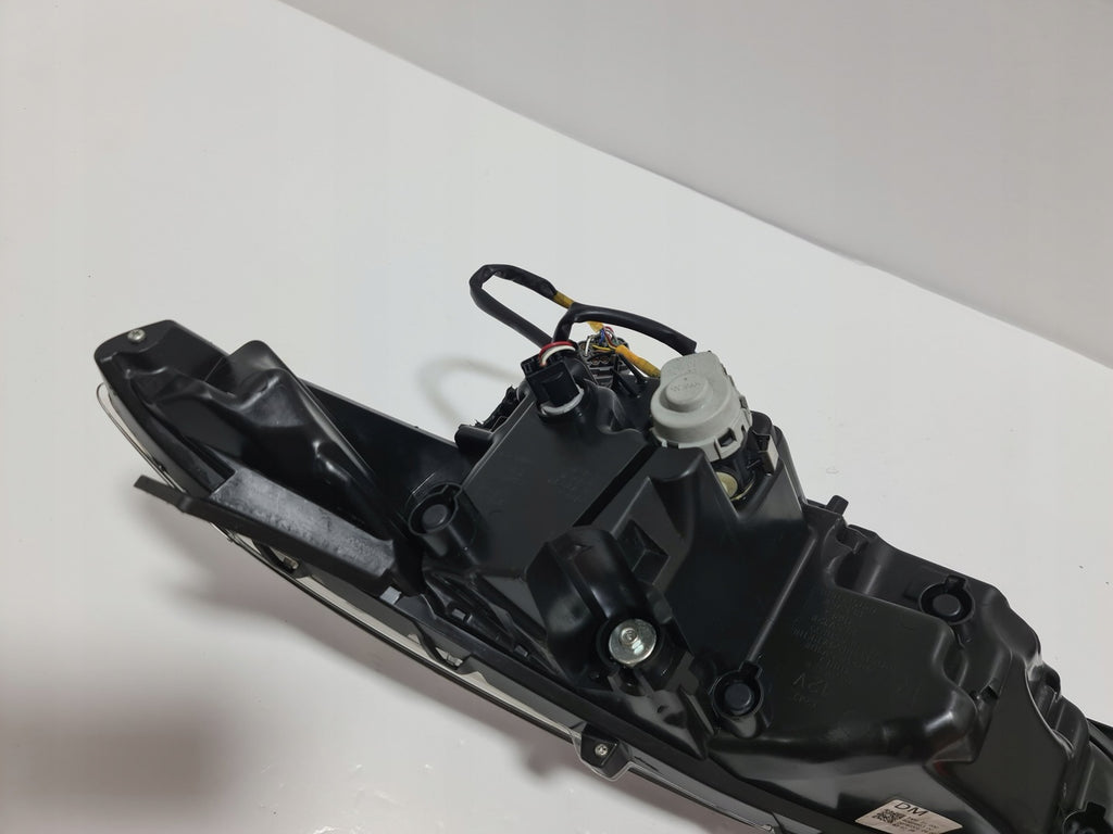 Frontscheinwerfer Mazda III B63C-51030 LED Rechts Scheinwerfer Headlight