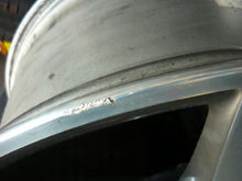 Load image into Gallery viewer, 1x Alufelge 21 Zoll 10.0&quot; 5x130 50ET 7P5601025M06C Porsche Cayenne Rim Wheel
