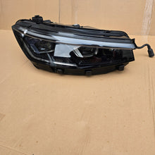Laden Sie das Bild in den Galerie-Viewer, Frontscheinwerfer VW Passat 3J1941036 LED Rechts Scheinwerfer Headlight SCH2963004404iq