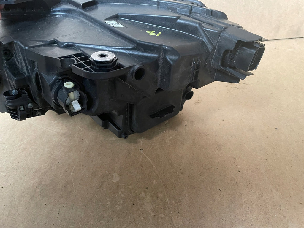 Frontscheinwerfer Audi A3 8Y0941012C Full LED Ein Stück (Rechts oder Links)